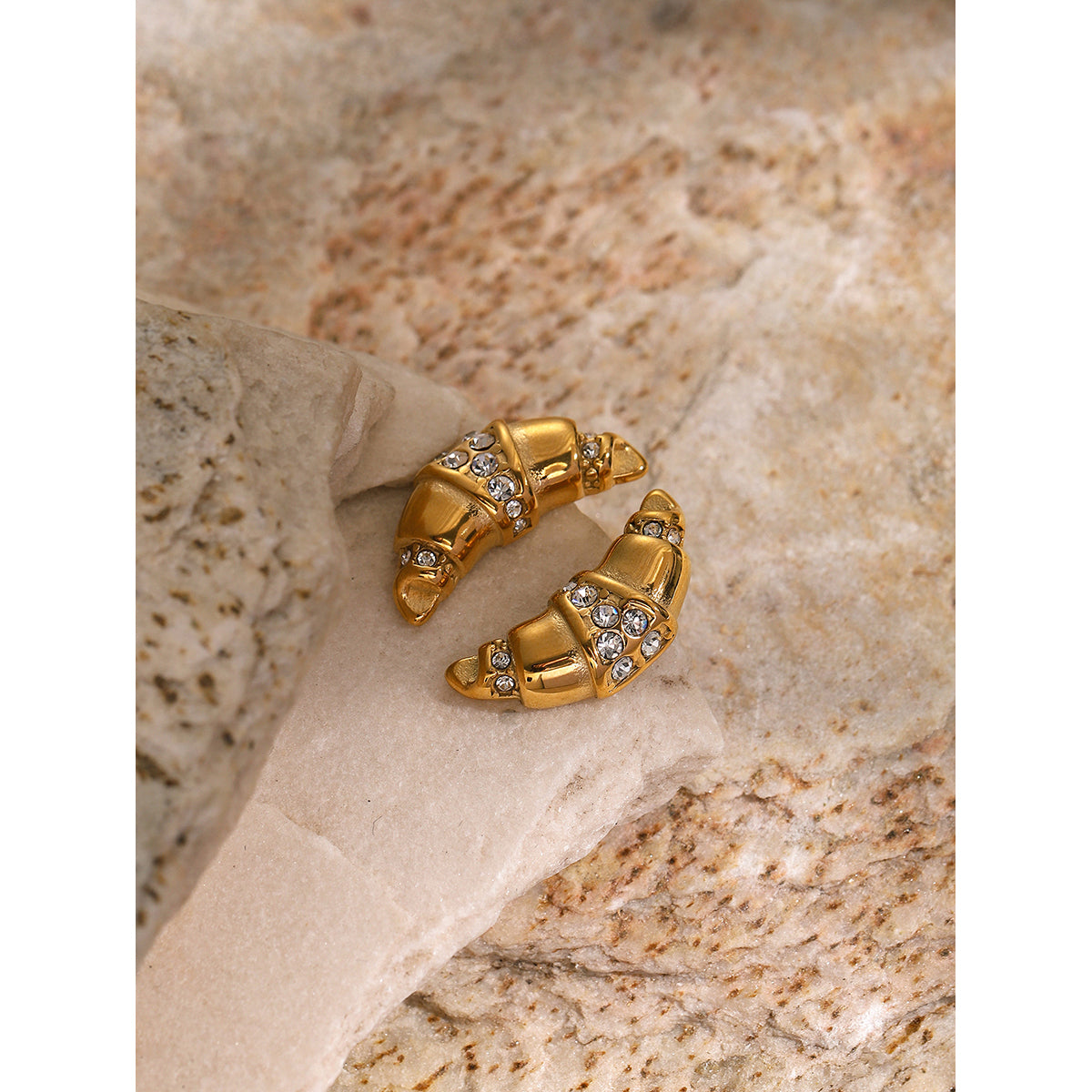 Claw Bag Rhinestones 18K Gold Plated Ear Studs