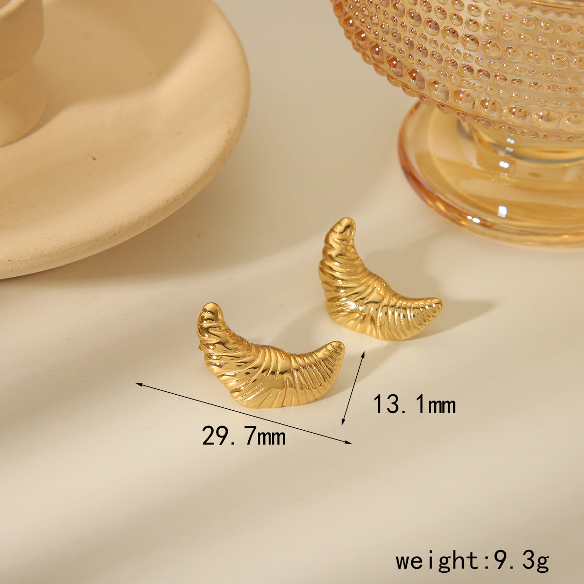 Heart Shape Croissant Plating Inlay 304 Stainless Steel Artificial Shell 18K Gold Plated Ear Studs