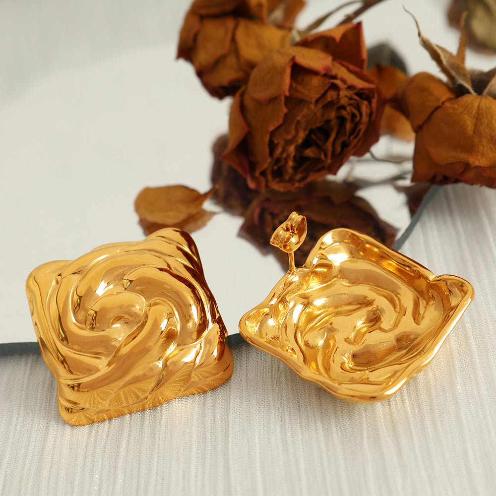 Luxurious 18K Gold Plated Drop Earrings